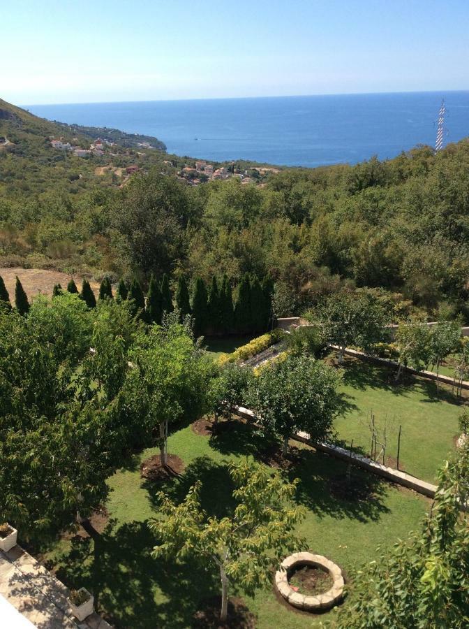 Vila Djordje Appartement Sveti Stefan Buitenkant foto