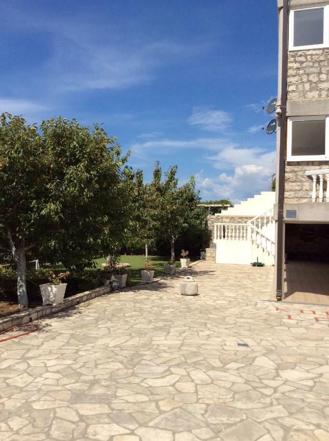 Vila Djordje Appartement Sveti Stefan Buitenkant foto